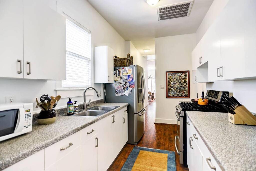 Artsy Heights House: Walk To Food-Bars-Shops-Trails, Kids & Pet Friendly Villa Houston Bagian luar foto